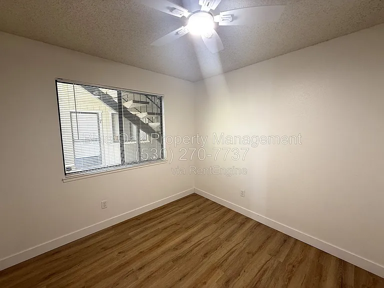 1244 Magnolia Ave #9 — Photo 8