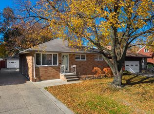 914 E 216th St, Euclid, OH 44119