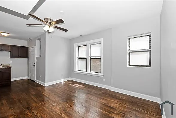 7121 S East End Ave #3A — Photo 2