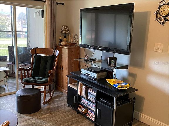 5th image of 21267 Gertrude Ave APT 110