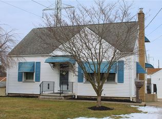 271 Como St, Struthers, OH 44471