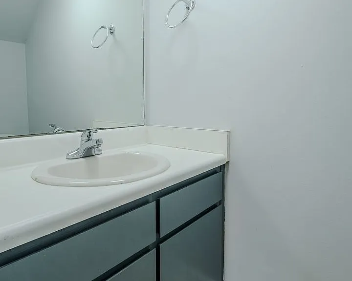 290 Appleby Dr #280 — Photo 11