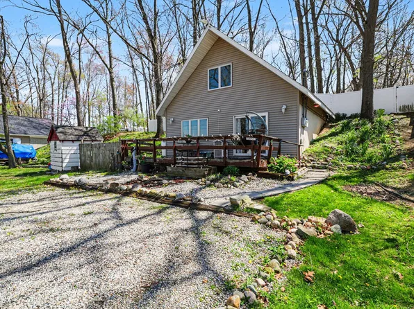 245 Flint Haven Dr, Coldwater, MI 49036