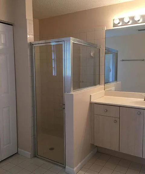 5900 Azalea Cir — Photo 12