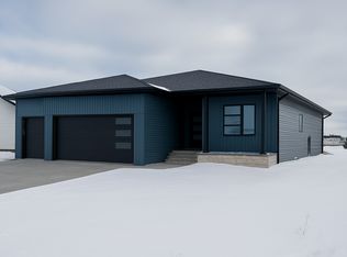 418 Reese Way, Mapleton, ND 58059