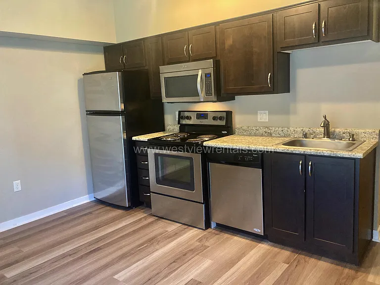 1010 Railroad Ave — Photo 202