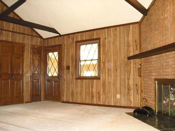 4th image of 765 Southleaf Dr
