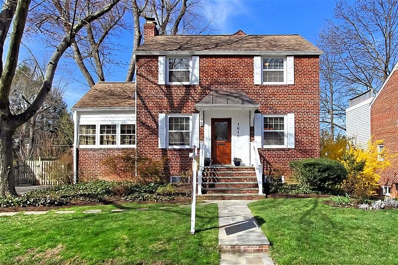 1st image of 1618 N Kenilworth St