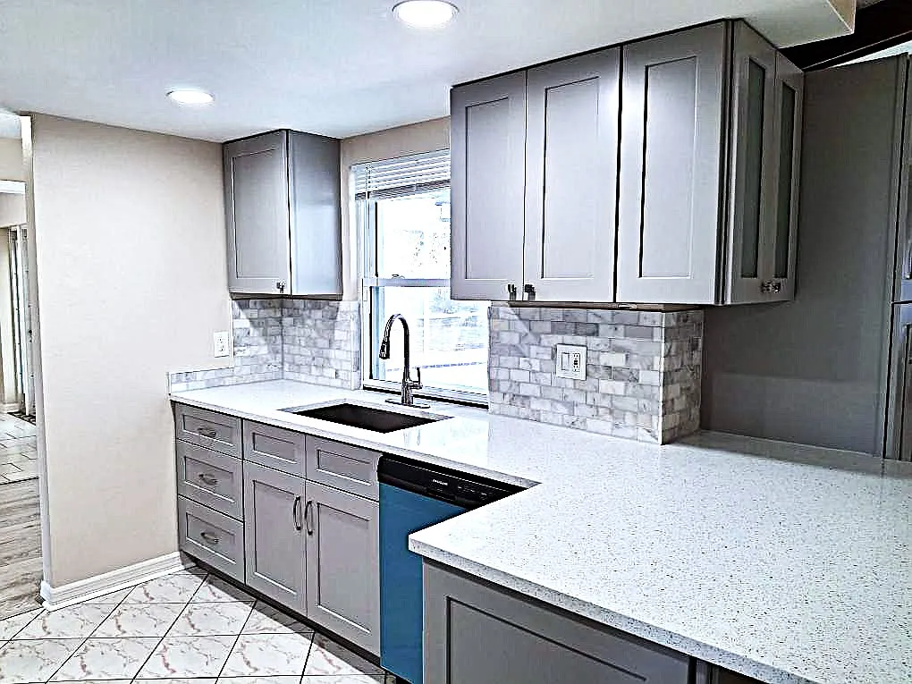 3 bed, 1863 sqft, $3,700 — Photo 3