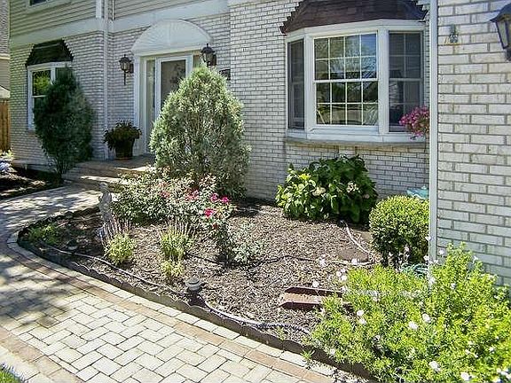 4th image of 2766 Forest Park Dr