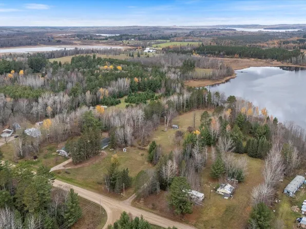 22538 County Road 453, Bovey, MN 55709