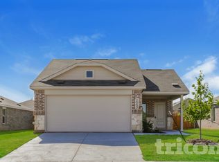 15233 Grappling Irons Ln, Haslet, TX 76052