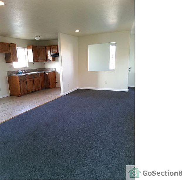 2nd image of 10900 S Main St