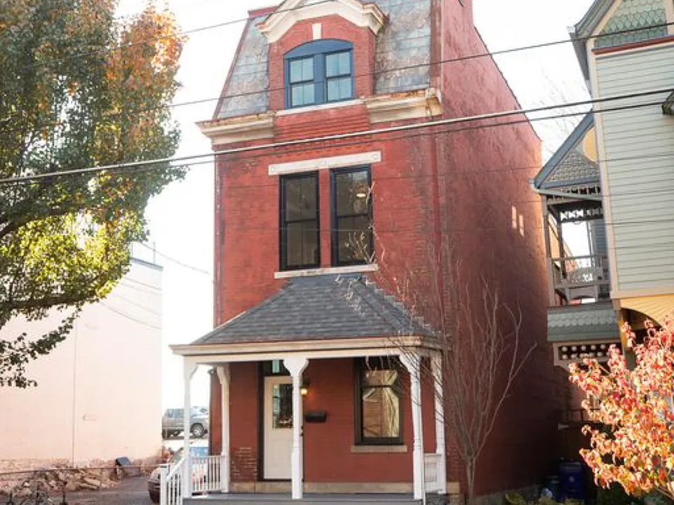 711 Greenup St #2