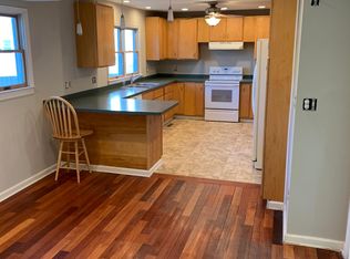 3 Spectrum Dr, Newark, DE 19713