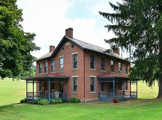 132 Dutch Ridge Rd, Ellwood City, PA 16117