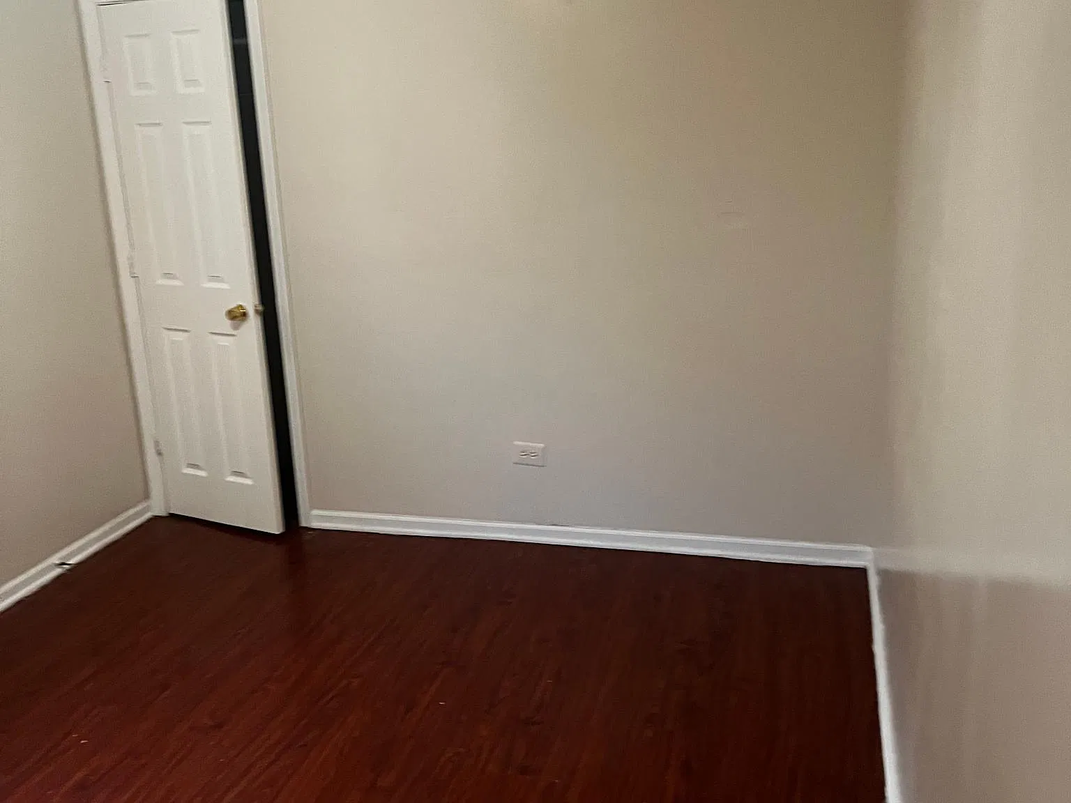 3 bed, 1000 sqft, $1,850 — Photo 4