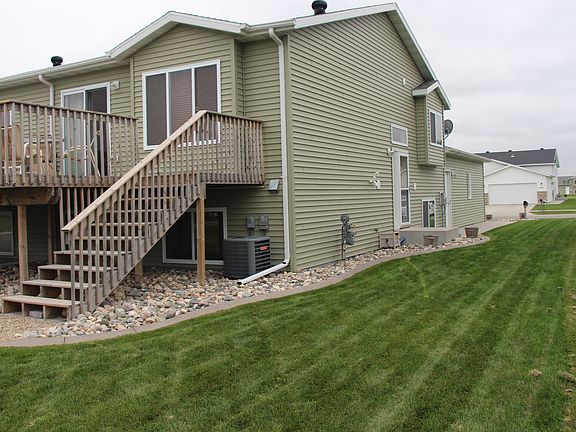 5th image of 4440 15th St S