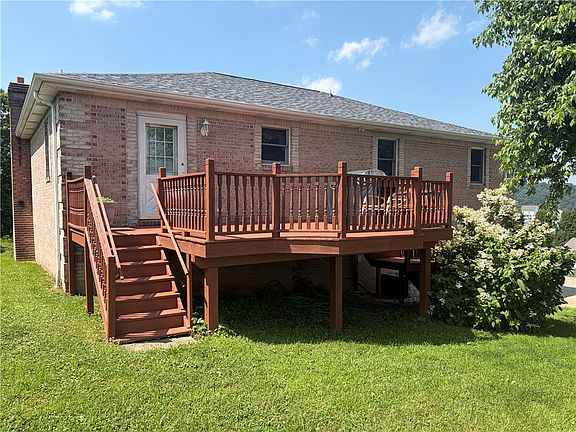 5th image of 902 Central Dr