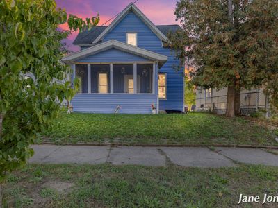 924 Oakhill St SE, Grand Rapids, MI, 49507