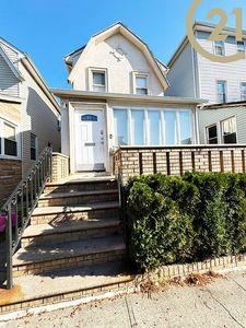 1615 E 5th St, Brooklyn, NY, 11230