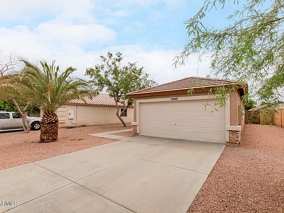 3rd image of 14937 W CARIBBEAN Lane W