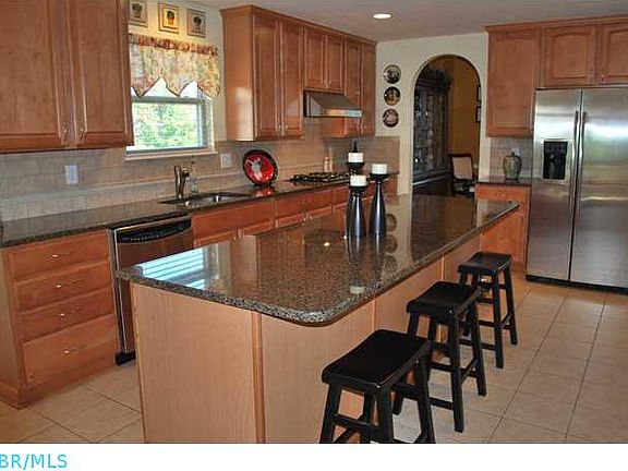 5th image of 7822 Polo Ln