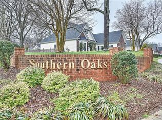 1109 Moray Ct, Charlotte, NC 28211