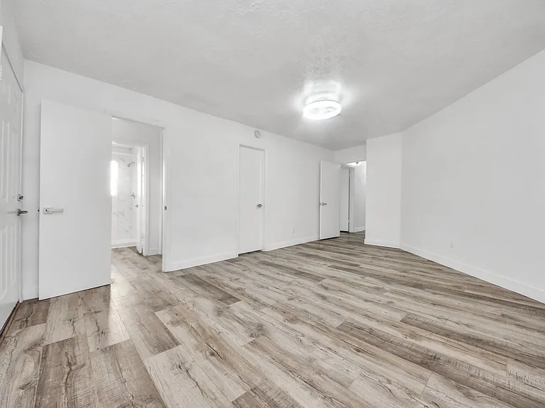 11627 Bowlan Ln — Photo 14