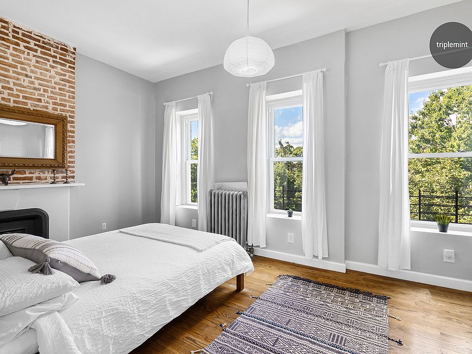 1st image of 820 Halsey St #2A