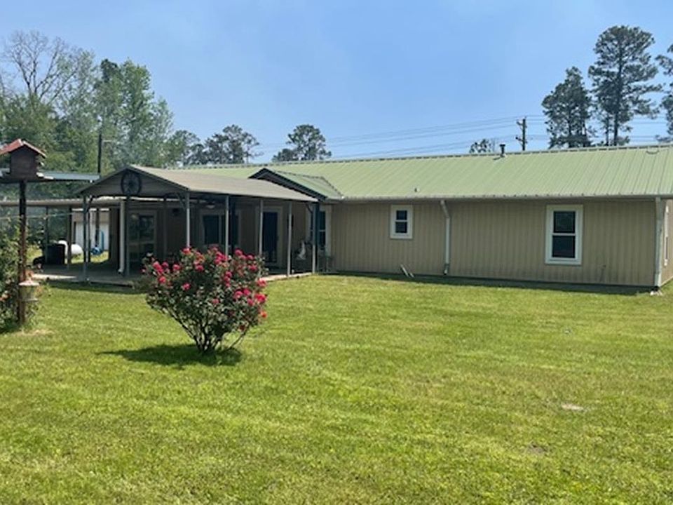 1st image of 582 Johnson Dr