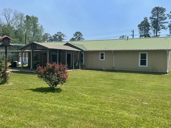 582 Johnson Dr, Hemphill, TX 75948