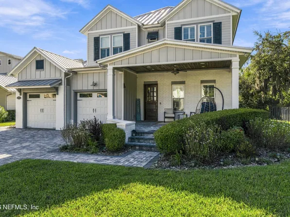 2040 WATERWAY ISLAND Lane, Jacksonville Beach, FL 32250