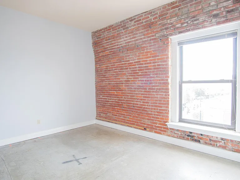 509 Delaware St #502 — Photo 5