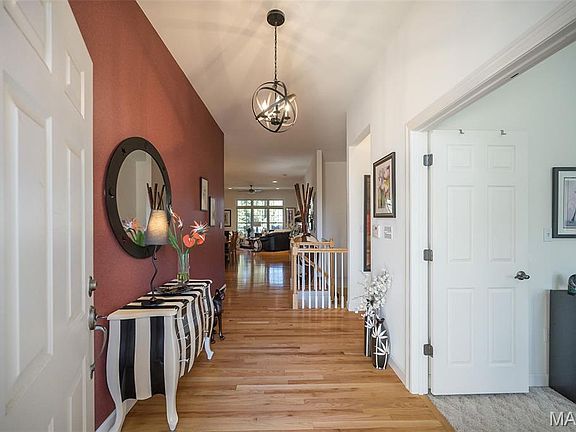 5th image of 904 Chesterfield Villas Cir
