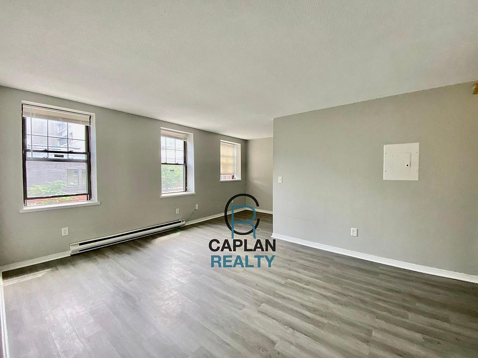 1st image of 1409 Chapel St #30