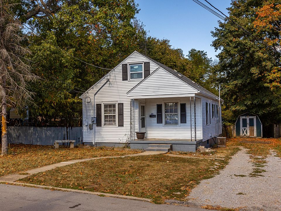 1st image of 111 E Brown St