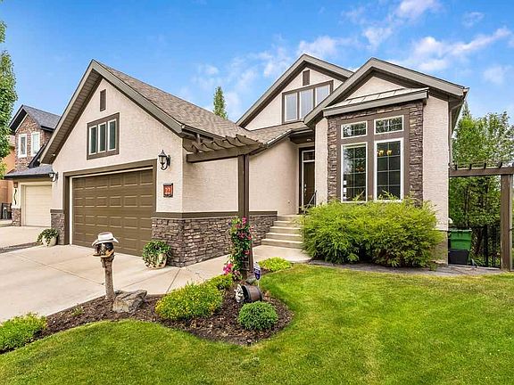 4th image of 22 S Tuscany Estates Cres NW