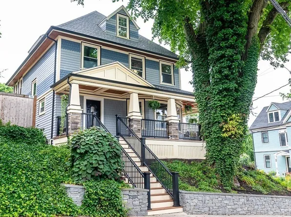 2 Prospect Ave, Roslindale, MA 02131