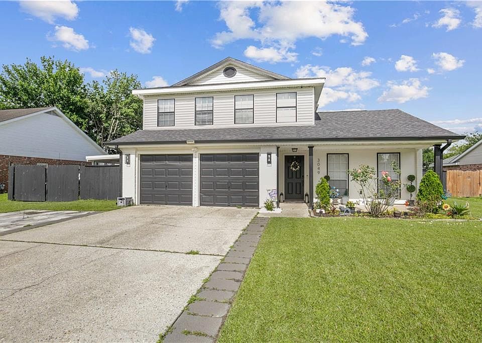 1st image of 3049 Meadow Lake Dr E
