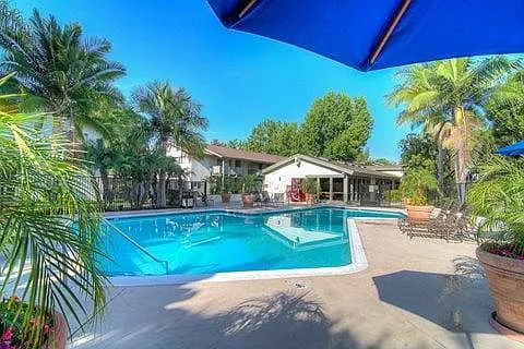 Brooklake — Photo 16
