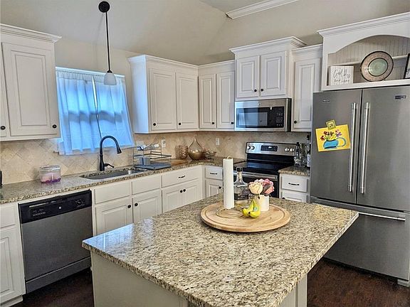 2nd image of 7709 Ridgeline Dr