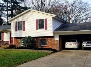 2018 McCarty Dr, Uniontown, OH 44685
