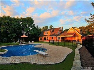 5th image of 500 Meadow Ln
