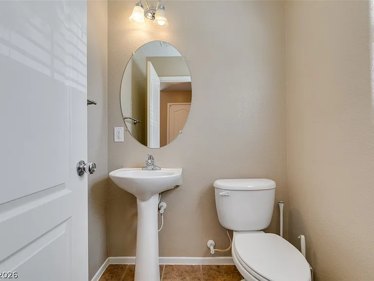 1155 Paradise Garden Dr — Photo 23