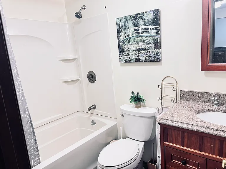 35 Berlin St #11 — Photo 9