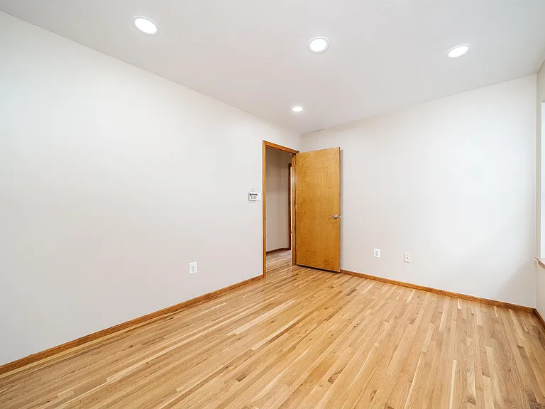 149 Hobart Ave #1 — Photo 6