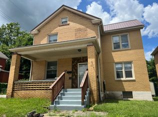 220 Locust Ave, Clairton, PA 15025