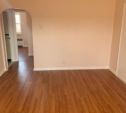 4th image of 6931 Oakland St #1