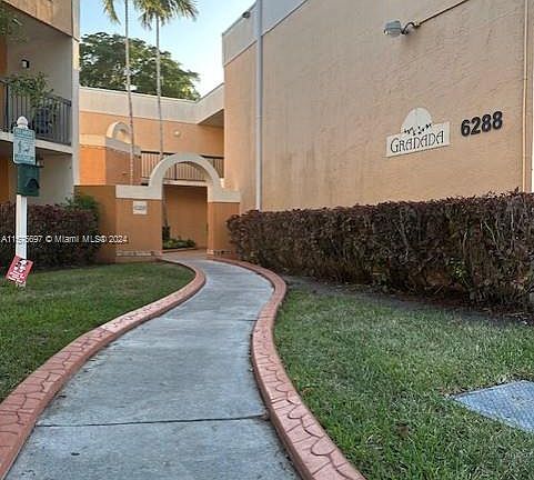 5th image of 6288 NW 186th St APT 112